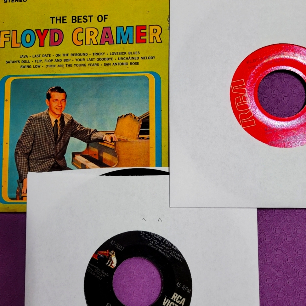 Lot of 3 Floyd Cramer 45s Excellent condition, see pics for songs!! 🎶 🎵